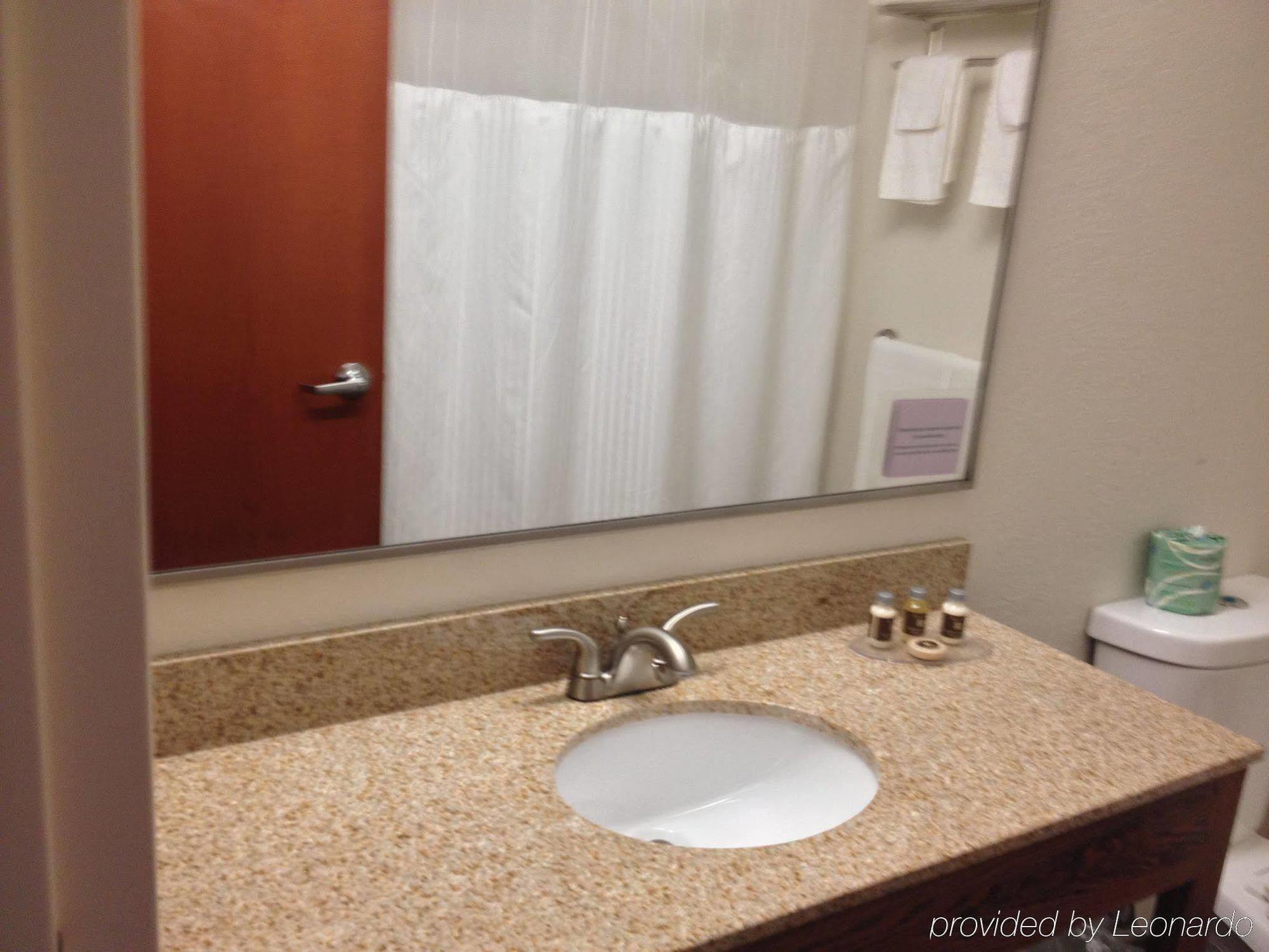 Pleasant Night Inn- Carthage Ny Dış mekan fotoğraf